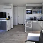 Hausboot Floating House Leni In Botel