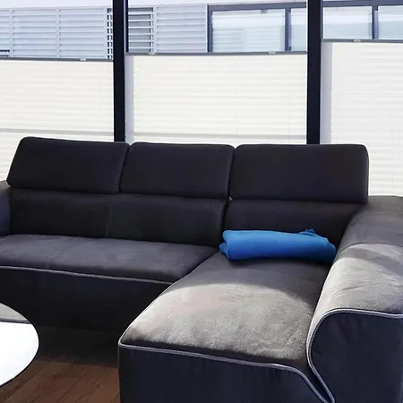 Hausboot Floating House Leni In Úszó hotel *