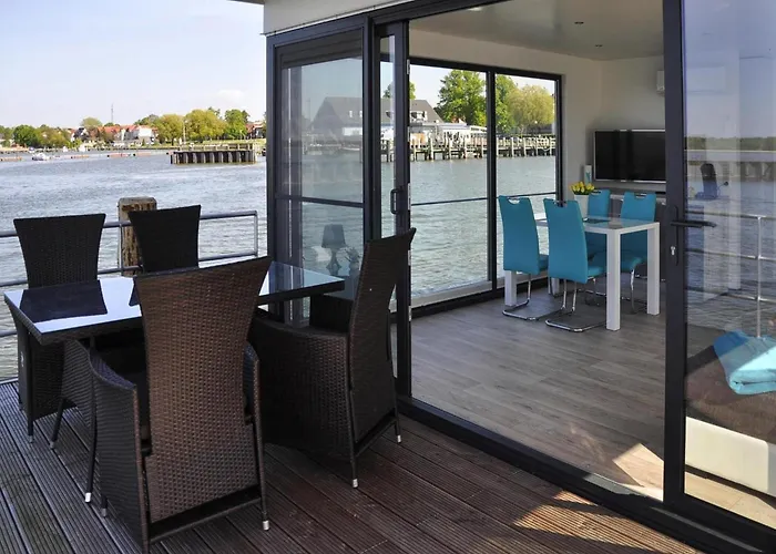 Bådhotel Hausboot Floating House Leni In